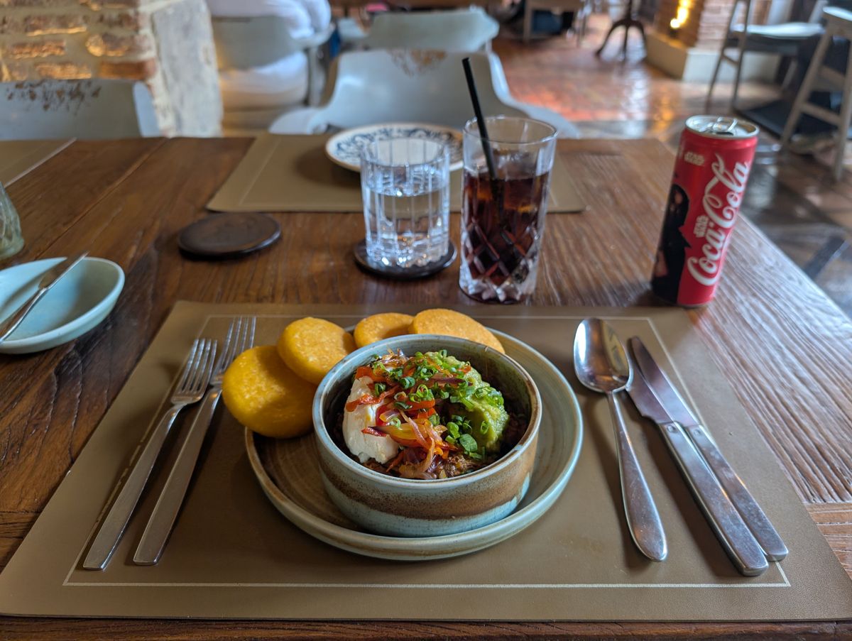 Lunch with corn tortillas