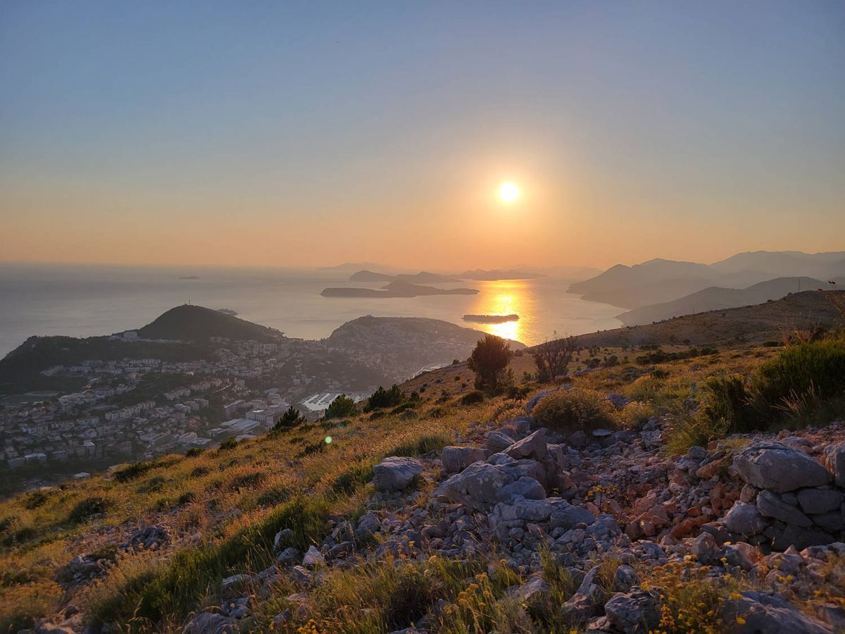 The sun over the islands