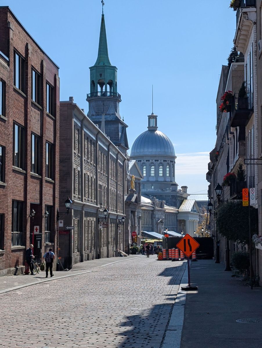 Notre-Dame-de-Bon-Secours Chapel and the dome of Bonsecours Market