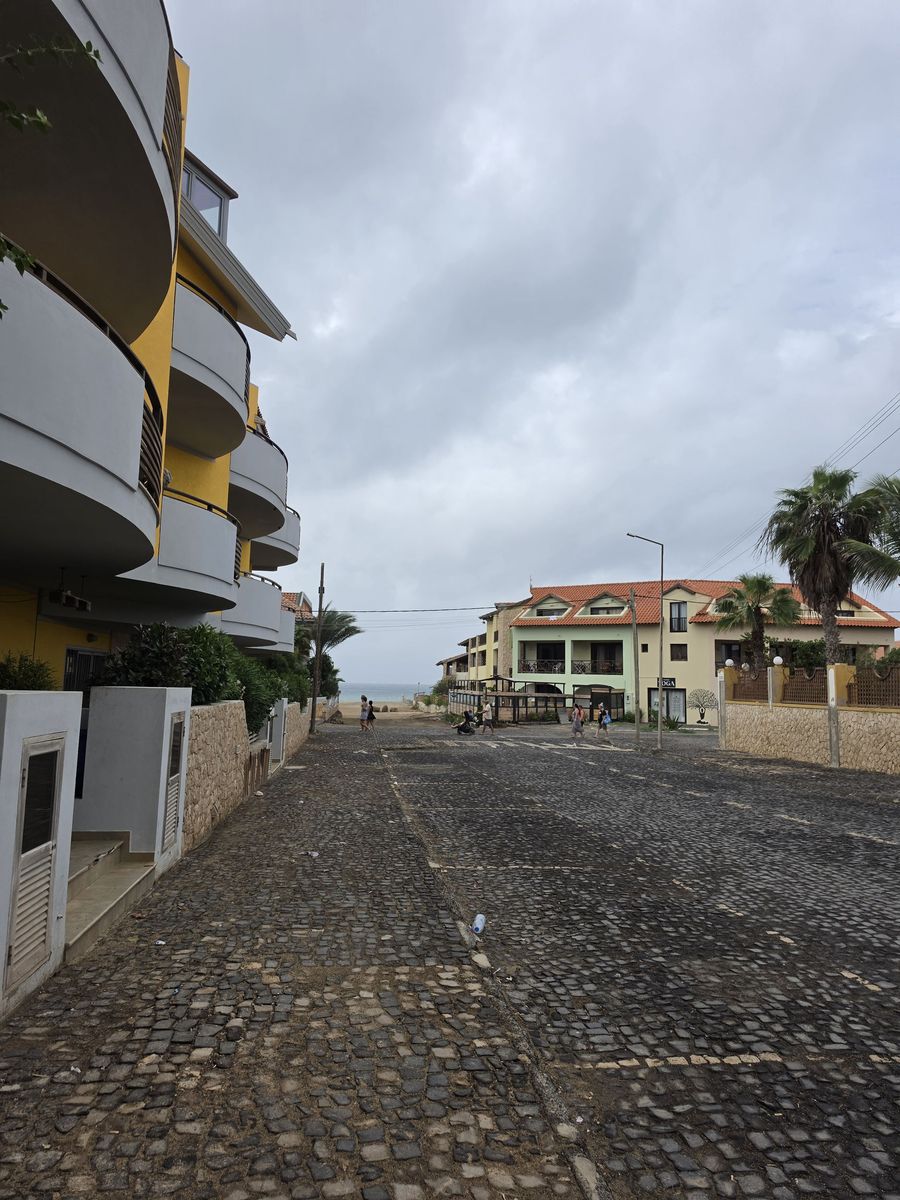 The cobbled street down to the beach