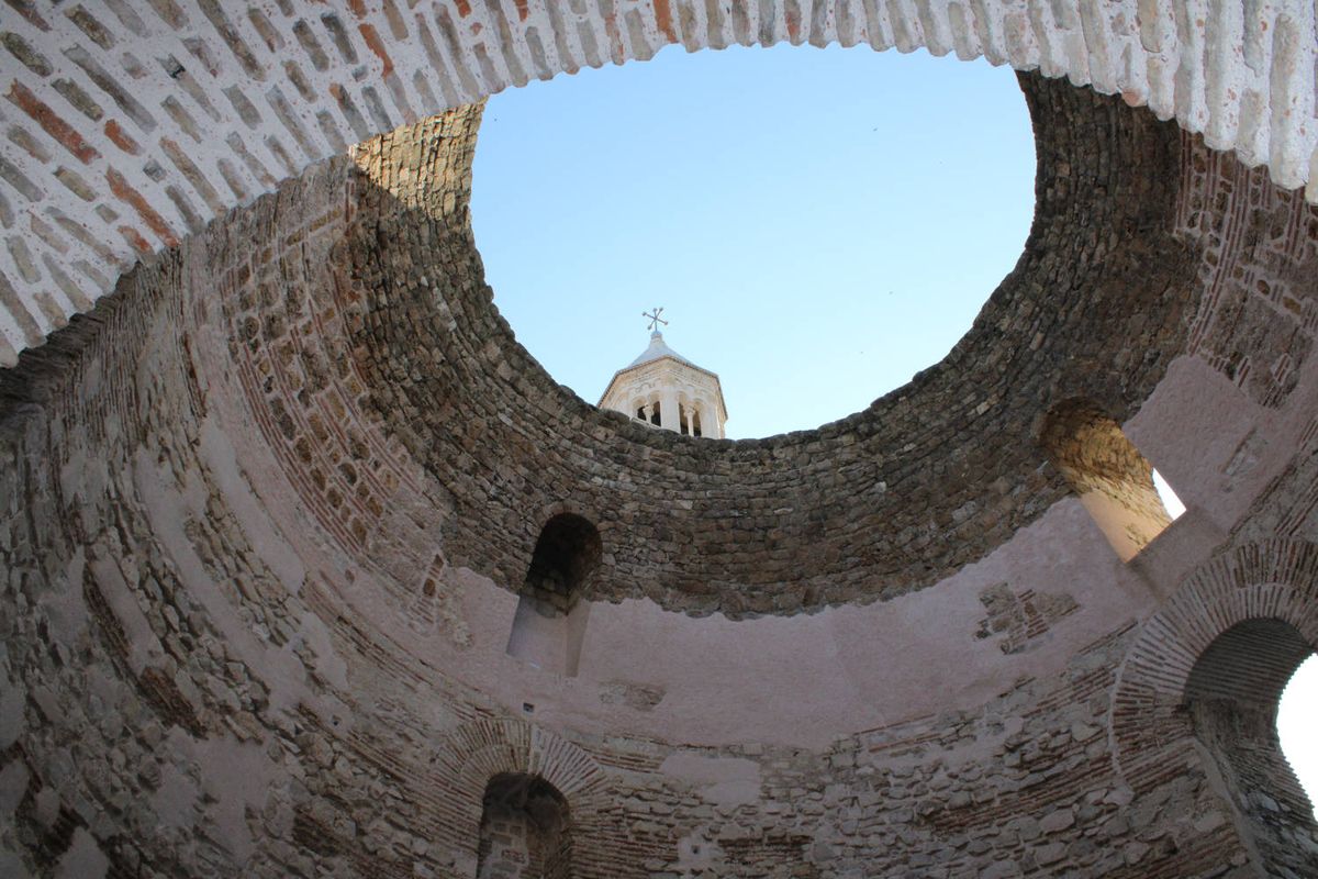The open dome from below
